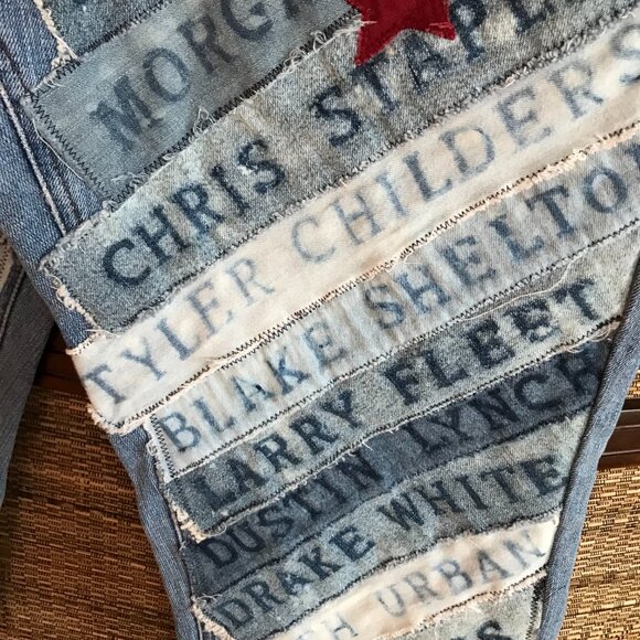 Upcycled Patchwork Capris, Reverse Bleached Country Artists Patches, Size 12P - Picture 7 of 10